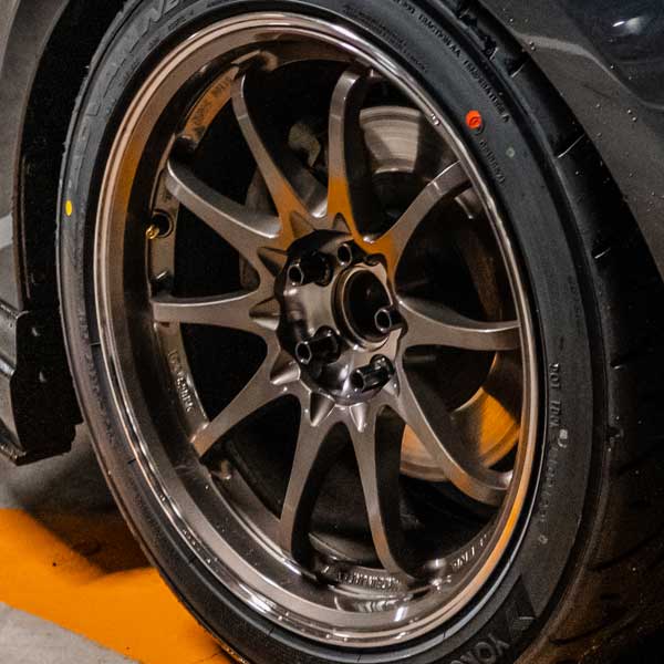 鍛造でしか作り出せない美しさ』RAYS CE28 SL (17inch 8j inset30 5